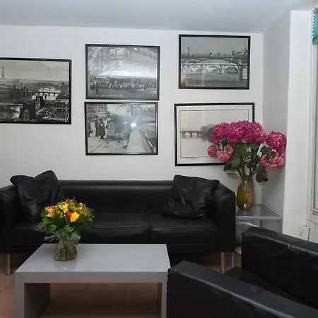 酒店 Trendy Canettes