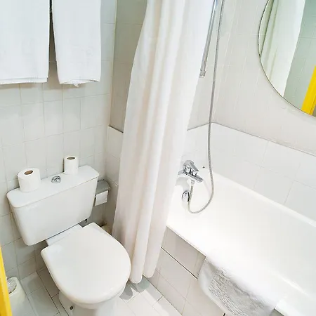 酒店 Trendy Canettes 3*