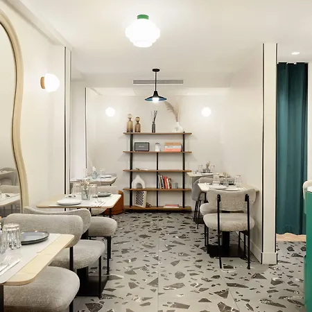 Hotel Trendy Canettes Parijs