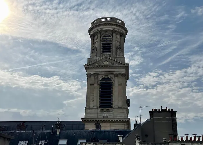 Trendy Canettes 호텔