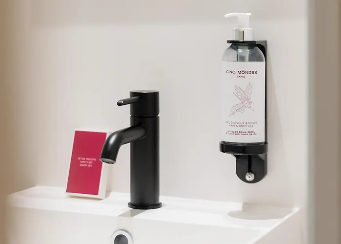 호텔 Trendy Canettes