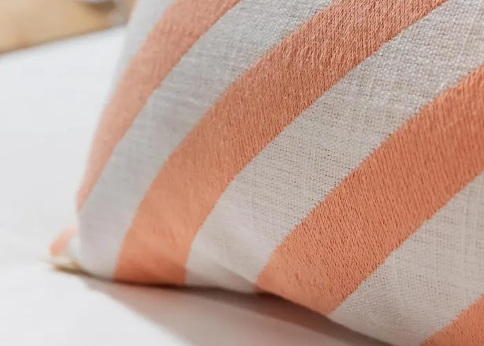 Trendy Canettes 호텔 3*