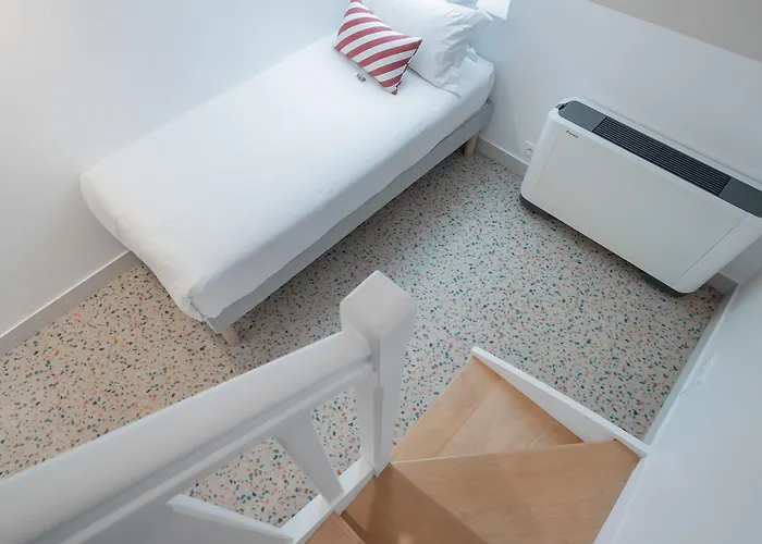 Trendy Canettes 호텔