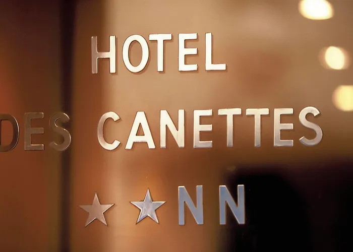 Trendy Canettes 호텔
